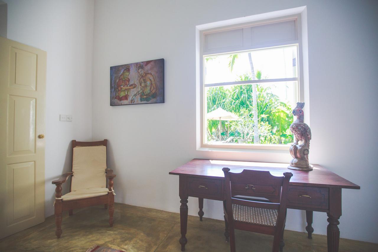 Karmel Villa Thalduwa Island - Five Bedroom Luxury Villa With Private Pool Ahangama Bagian luar foto